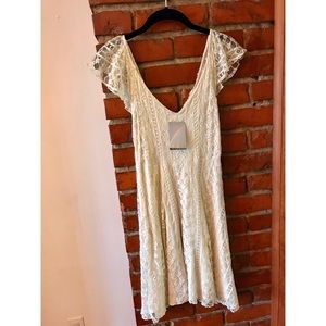 Beautiful cream lace dress from OU with tags